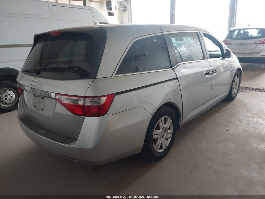 2013 HONDA ODYSSEY auction photo 4