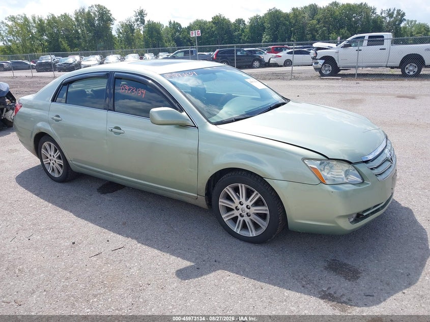 2005 TOYOTA AVALON — zdjęcie z aukcji