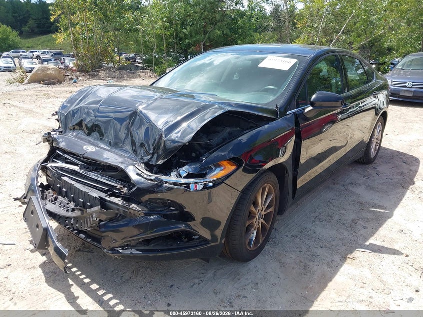 2017 Ford Fusion, Normal Wear & Tear, IAAI, VIN 3FA6P0HD5HR352683 — photo 2