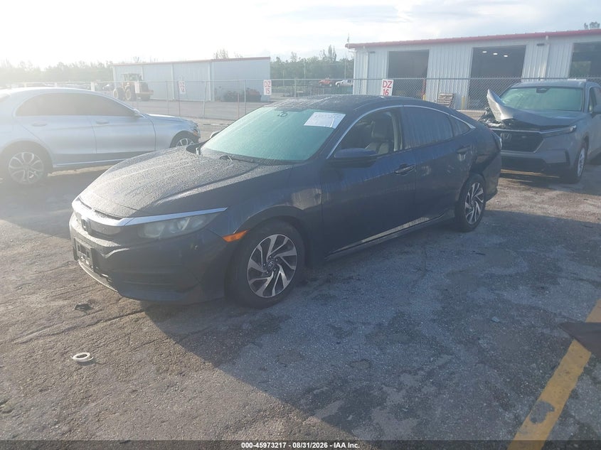 2017 Honda Civic, Левый зад, IAAI, VIN 2HGFC2F7XHH523438 — фото 2