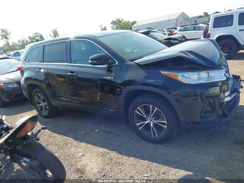TOYOTA HIGHLANDER HYBRID - zdjęcie 13