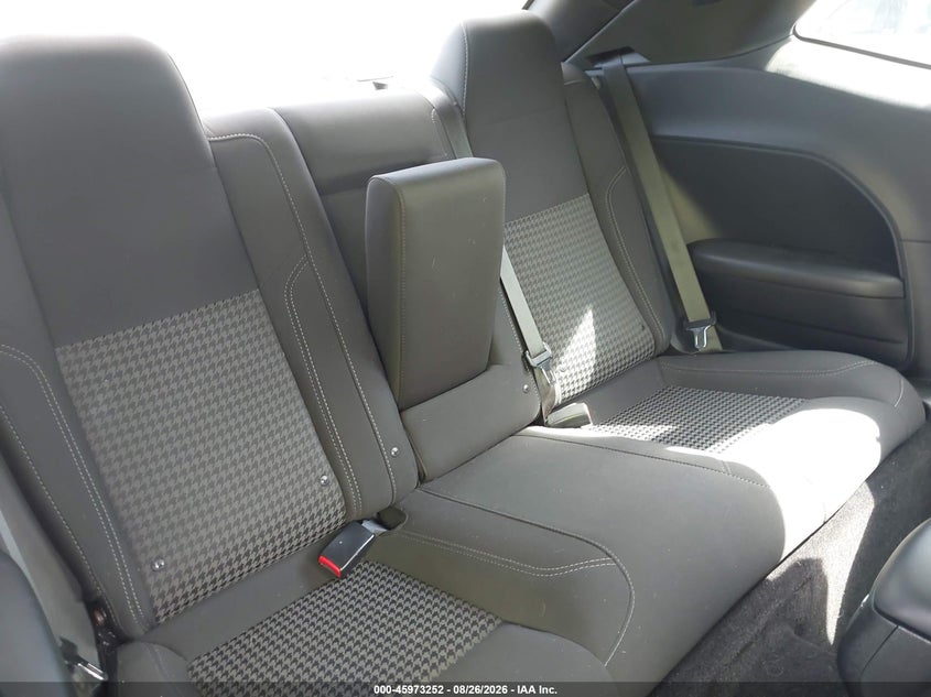 2018 DODGE CHALLENGER auction photo 8