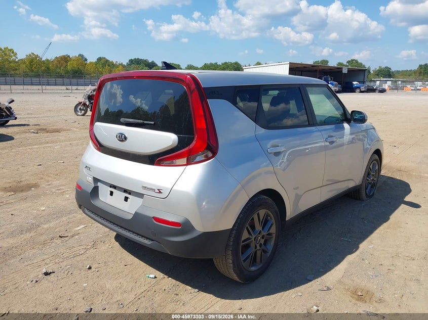 Vin: kndj23au8m7796656, lot: 46472543, kia soul s 20214