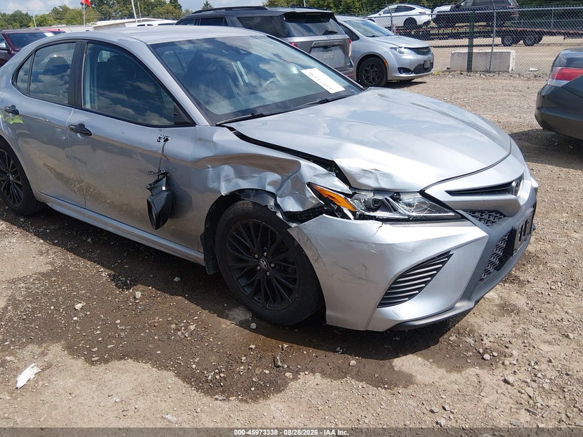 2019 TOYOTA CAMRY auction photo 6