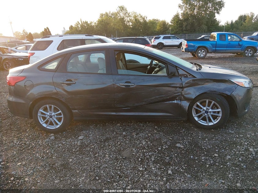 2017 FORD FOCUS auction photo 6