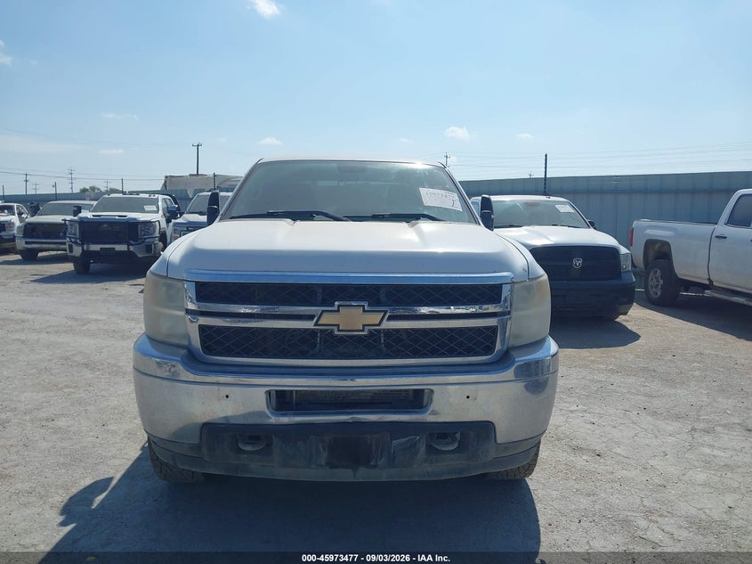 2011 CHEVROLET SILVERADO PICKUP 6.0L V-8 VVT, 360HP
