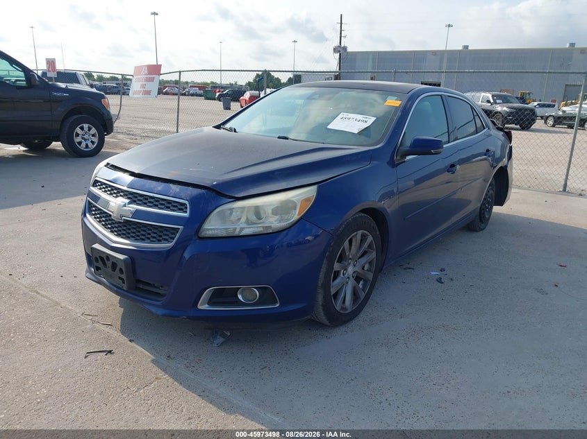 2013 Chevrolet Malibu, Удар сзади, IAAI, VIN 1G11E5SAXDU139701 — фото 2
