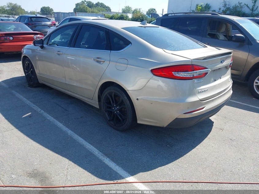 2019 FORD FUSION auction photo 3