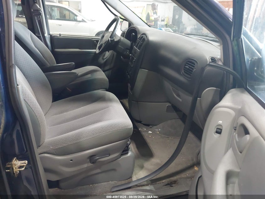 2006 DODGE GRAND CARAVAN auction photo 5