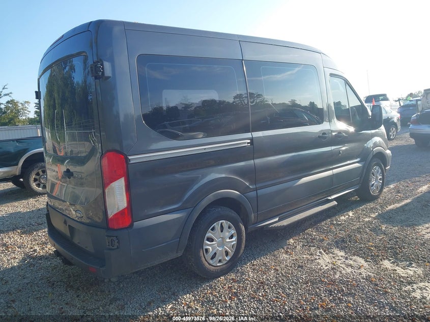 2016 FORD TRANSIT-150 auction photo 4