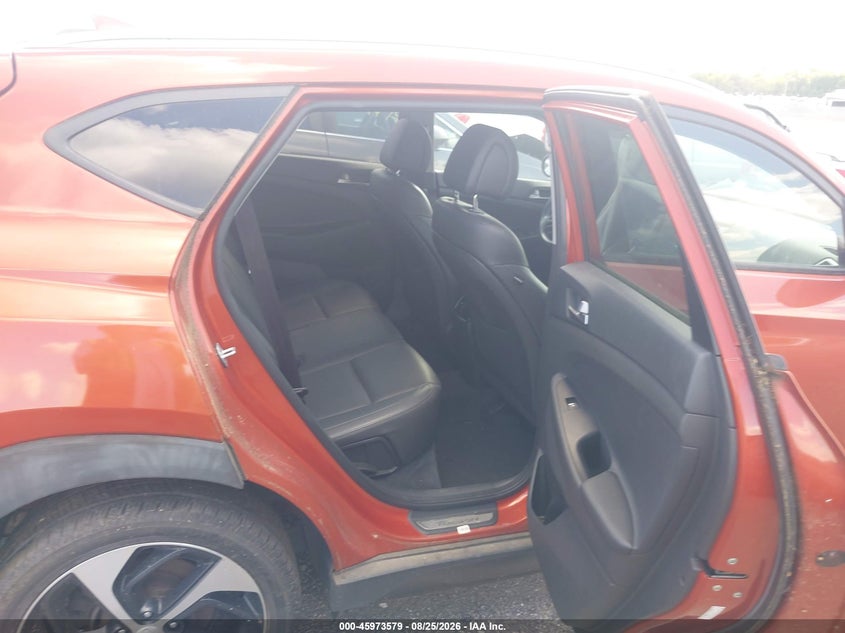 2016 HYUNDAI TUCSON auction photo 8