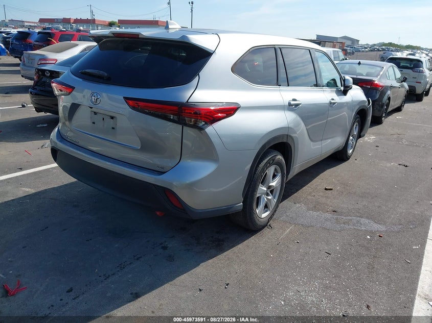 2020 TOYOTA HIGHLANDER auction photo 4