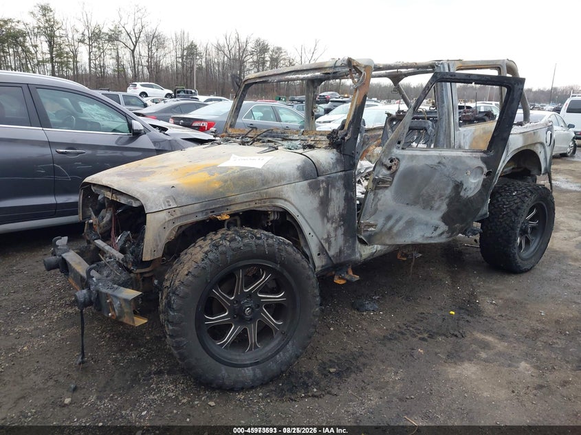 2007 Jeep Wrangler, Зовнішня пожежа, IAAI, VIN 1J4GA591X7L137910 — фото 2