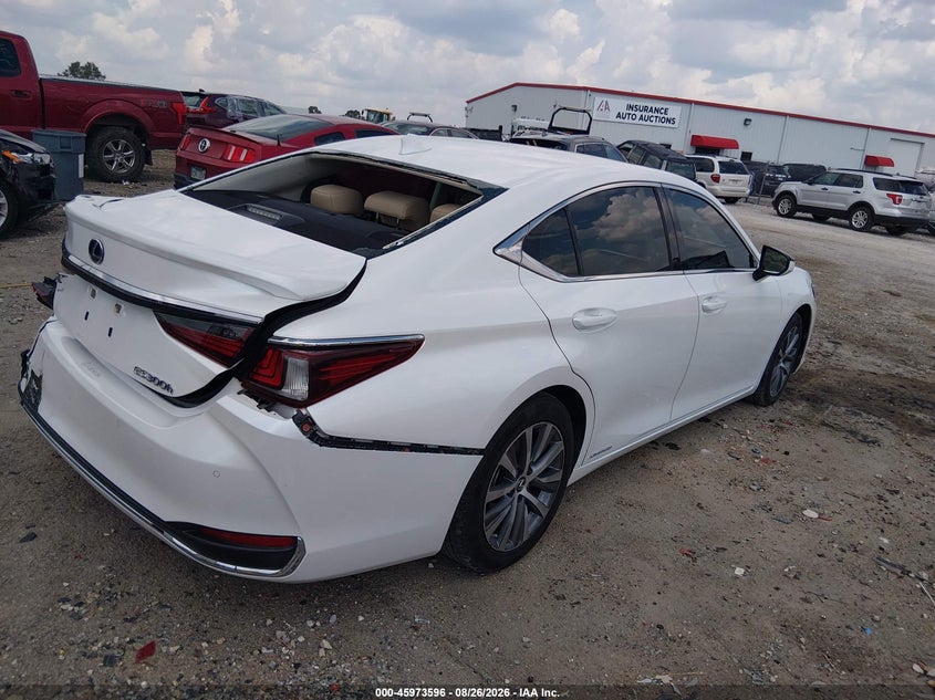 LEXUS ES 300H - zdjęcie 4