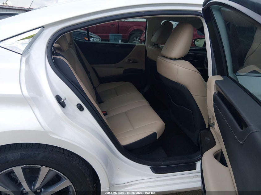 LEXUS ES 300H - zdjęcie 8