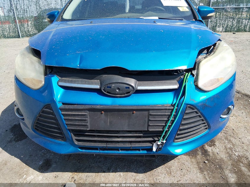 2013 FORD FOCUS auction photo 6