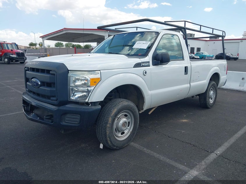 2013 Ford F250, Normal Wear & Tear, IAAI, VIN 1FTBF2B62DEB82412 — photo 2