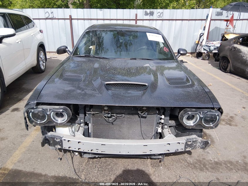 DODGE CHALLENGER - zdjęcie 13