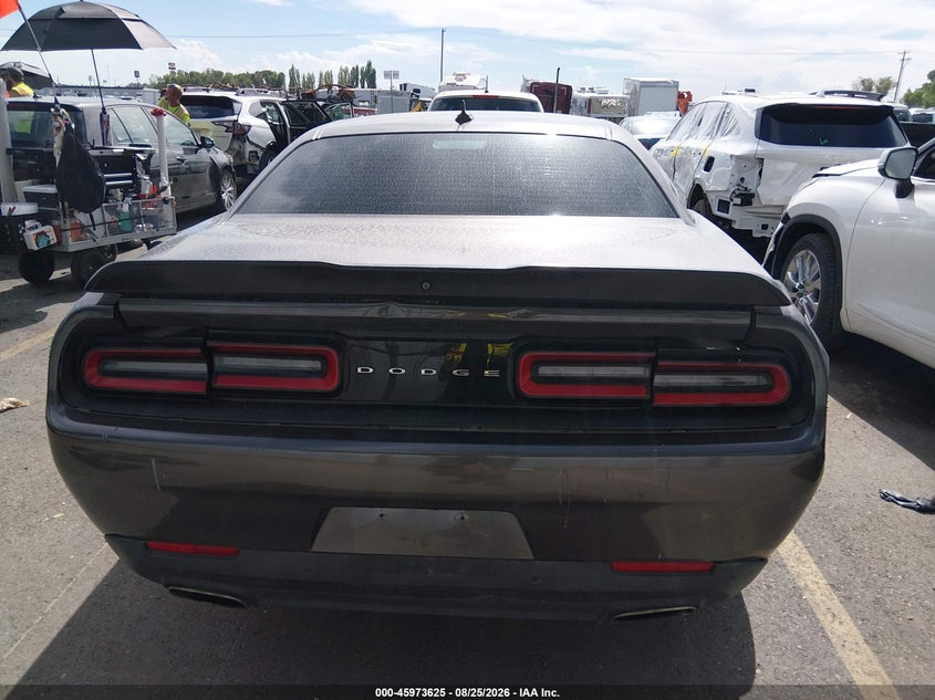 DODGE CHALLENGER - zdjęcie 17