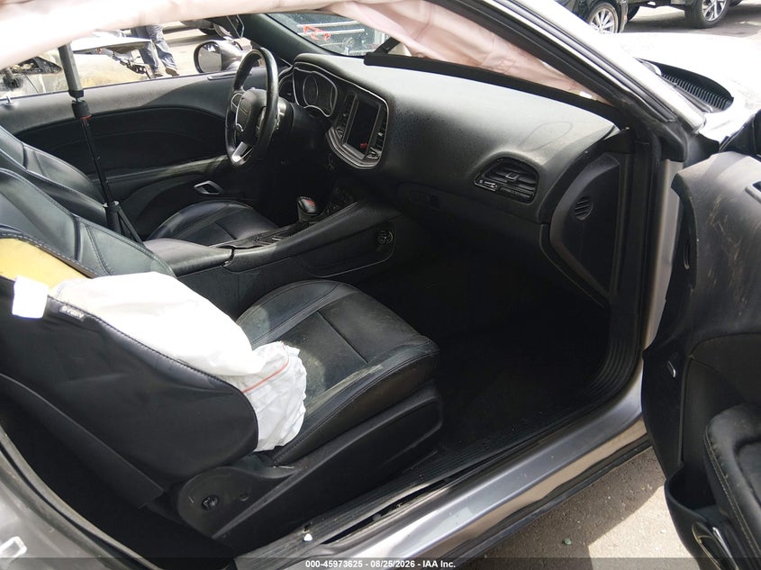 2017 DODGE CHALLENGER auction photo 5