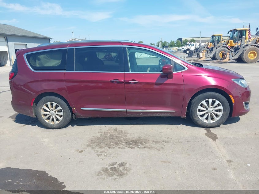 CHRYSLER PACIFICA - zdjęcie 13