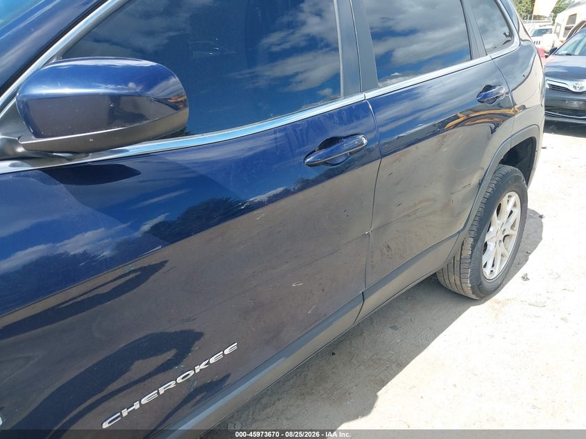 2014 JEEP CHEROKEE auction photo 6