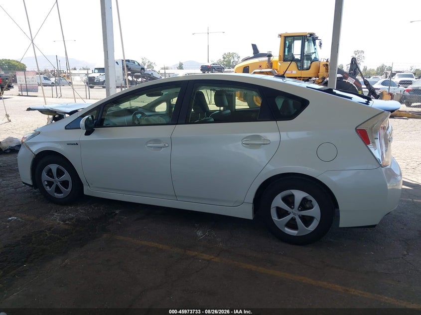 TOYOTA PRIUS - zdjęcie 14