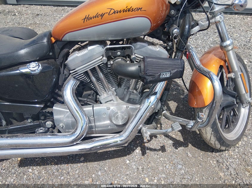 HARLEY-DAVIDSON XL883 2014