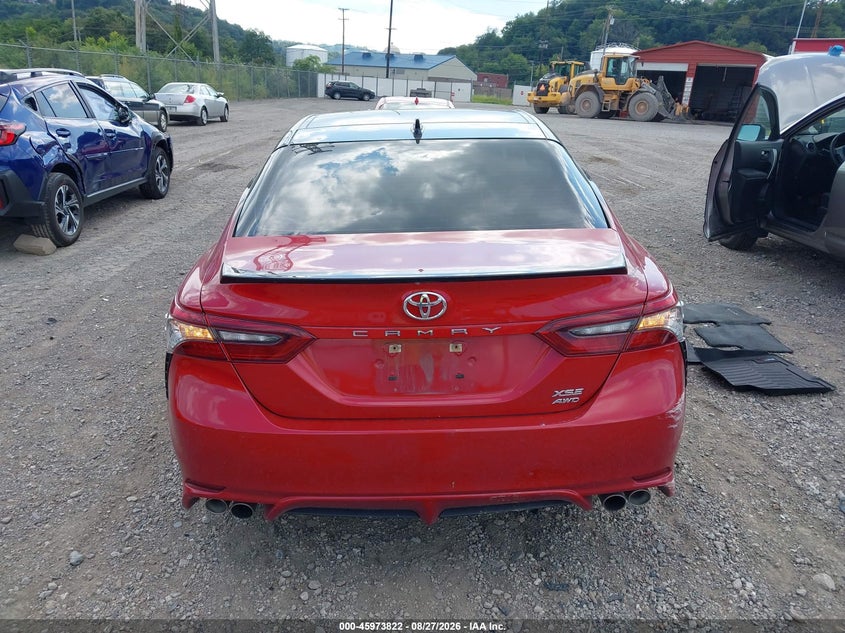 TOYOTA CAMRY - zdjęcie 16