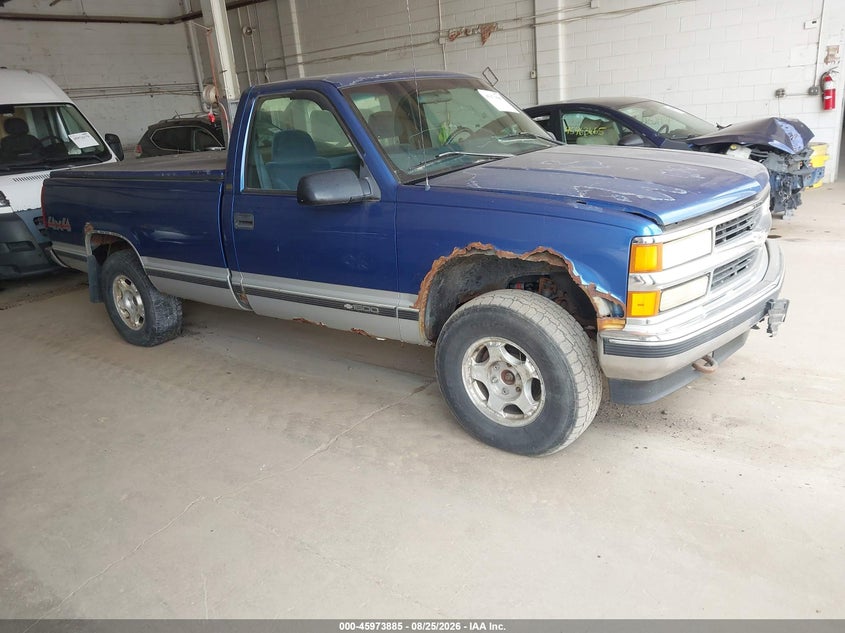 1997 CHEVROLET K1500 auction photo 1