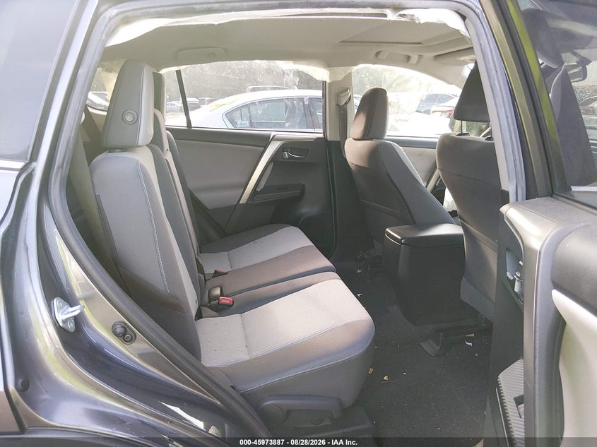 TOYOTA RAV4 - zdjęcie 8