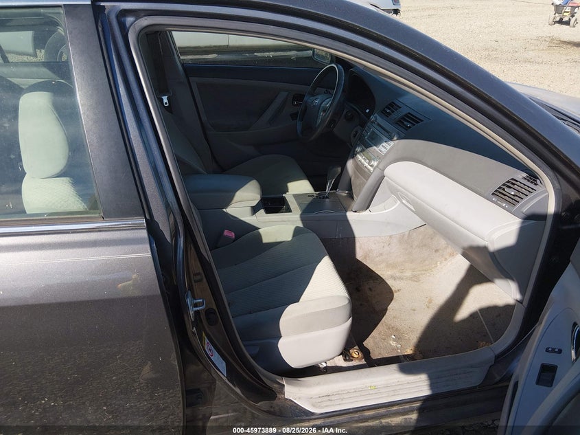 2008 TOYOTA CAMRY HYBRID auction photo 5