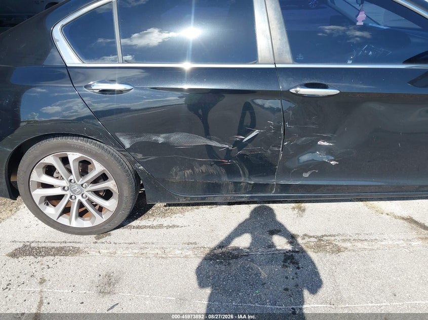 2015 HONDA ACCORD auction photo 6