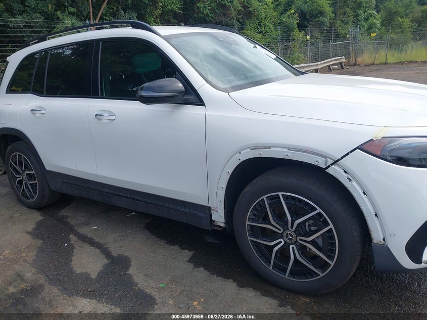 MERCEDES-BENZ EQB 300 SUV - zdjęcie 13