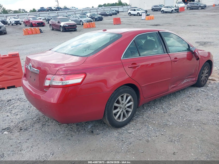 2011 TOYOTA CAMRY auction photo 4