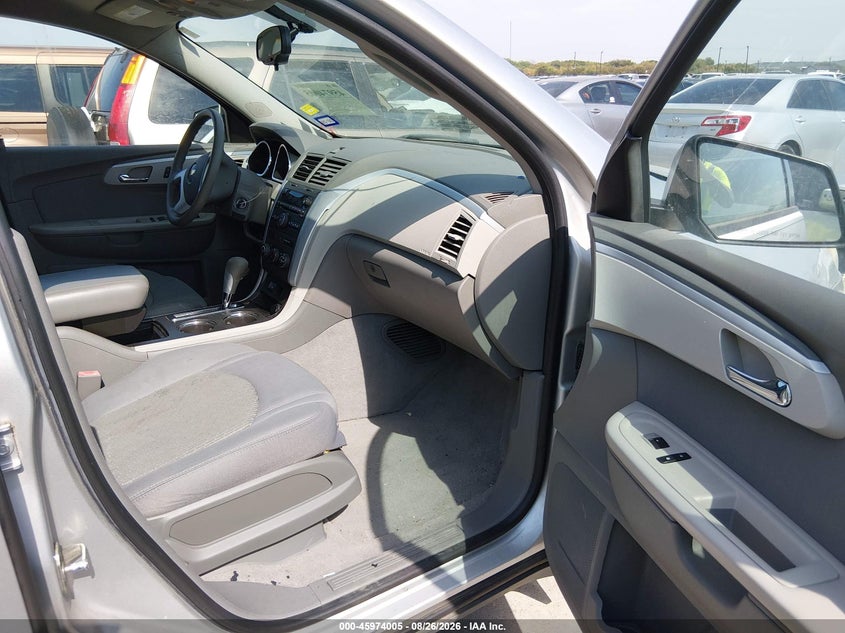 2012 CHEVROLET TRAVERSE auction photo 5