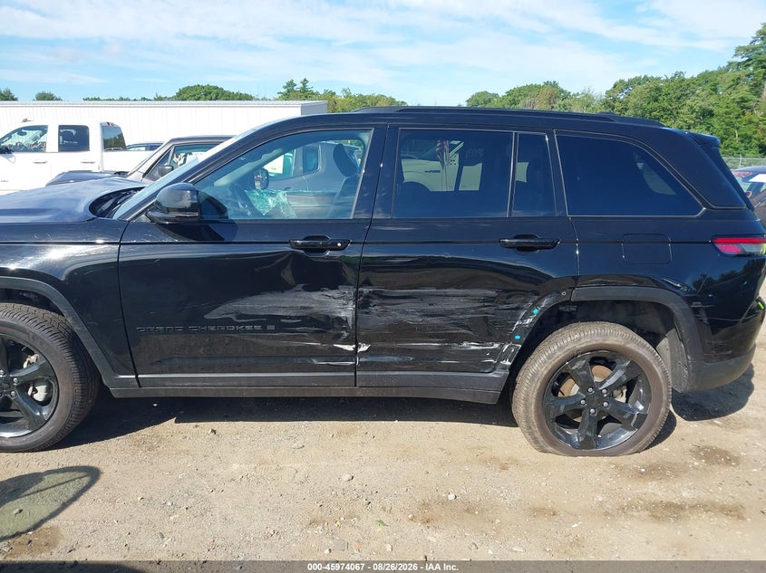 JEEP GRAND CHEROKEE - zdjęcie 14