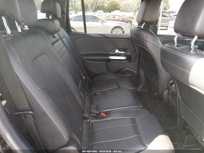 2021 MERCEDES-BENZ GLB 250 auction photo 8