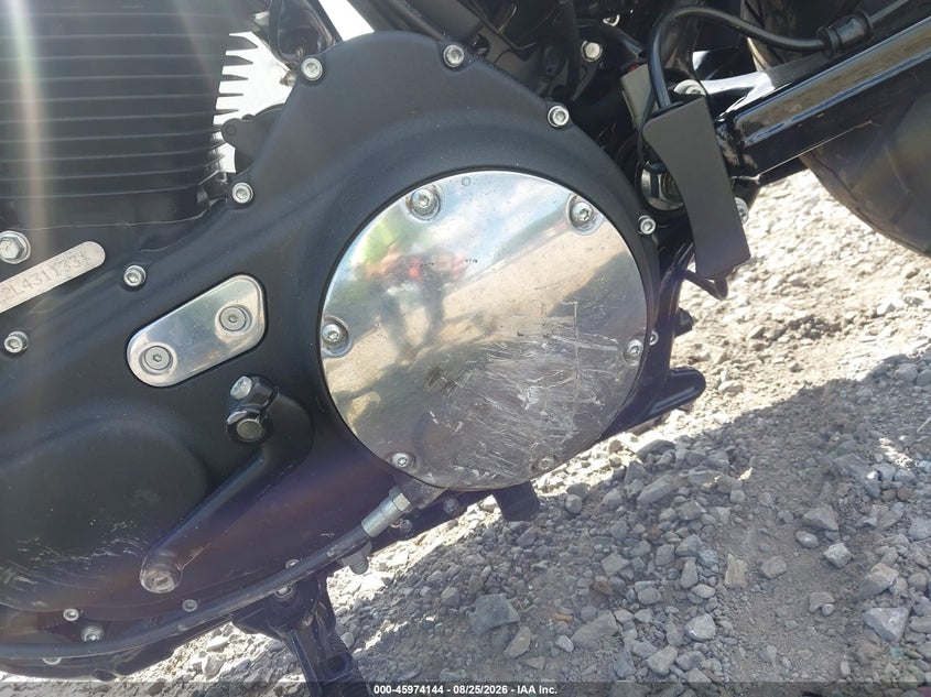 HARLEY-DAVIDSON XL883 2020