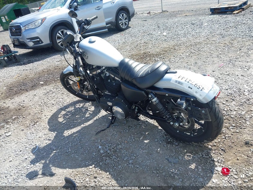 HARLEY-DAVIDSON XL883 2020