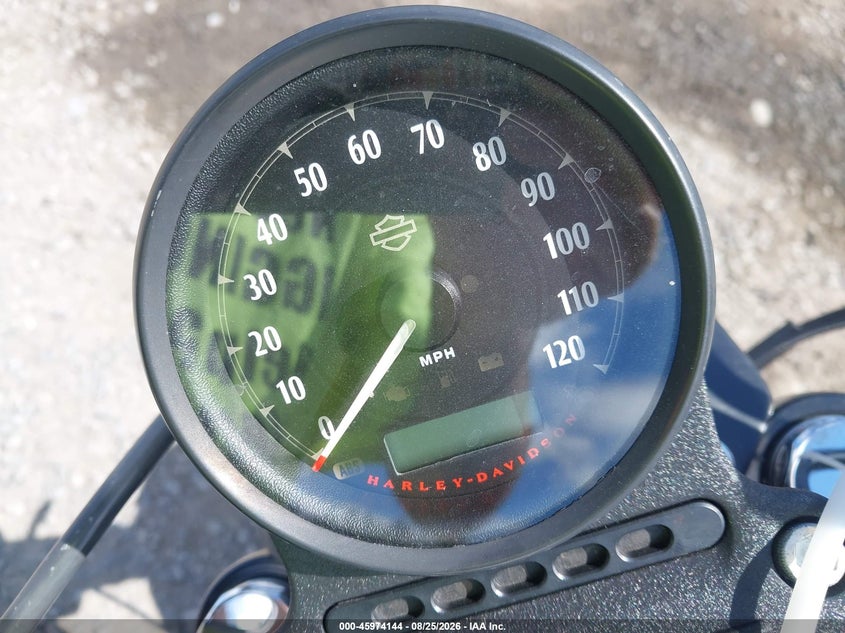 HARLEY-DAVIDSON XL883 2020