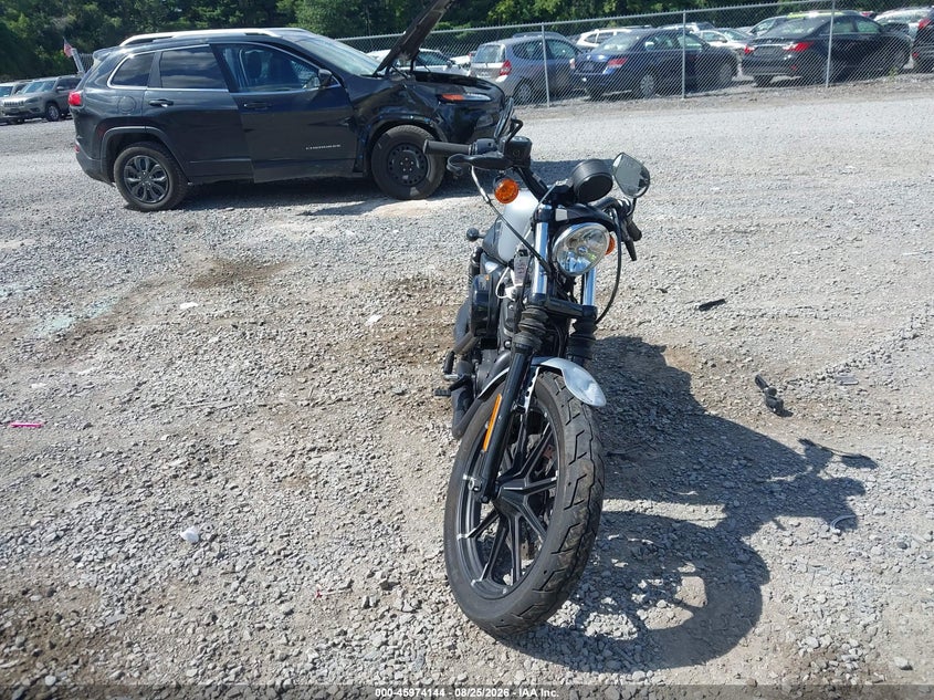 HARLEY-DAVIDSON XL883 2020