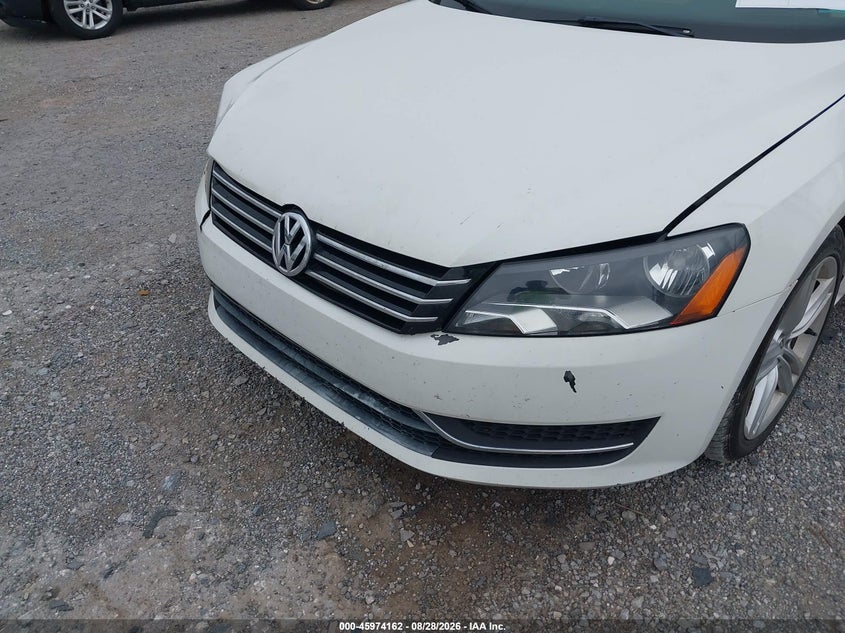 2014 VOLKSWAGEN PASSAT auction photo 6