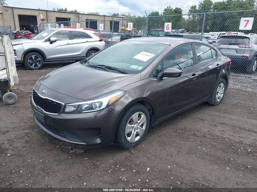 2018 KIA FORTE auction photo 2