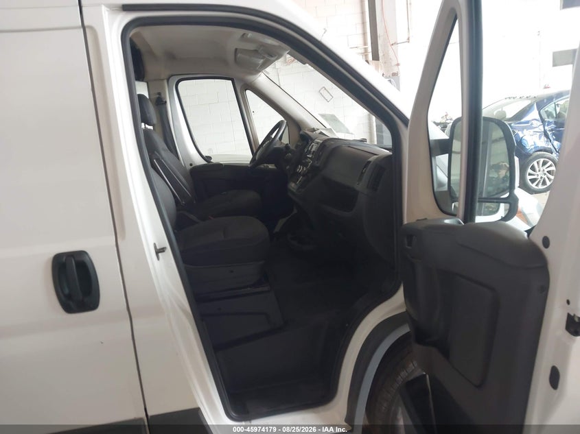 2016 RAM PROMASTER 2500 auction photo 5