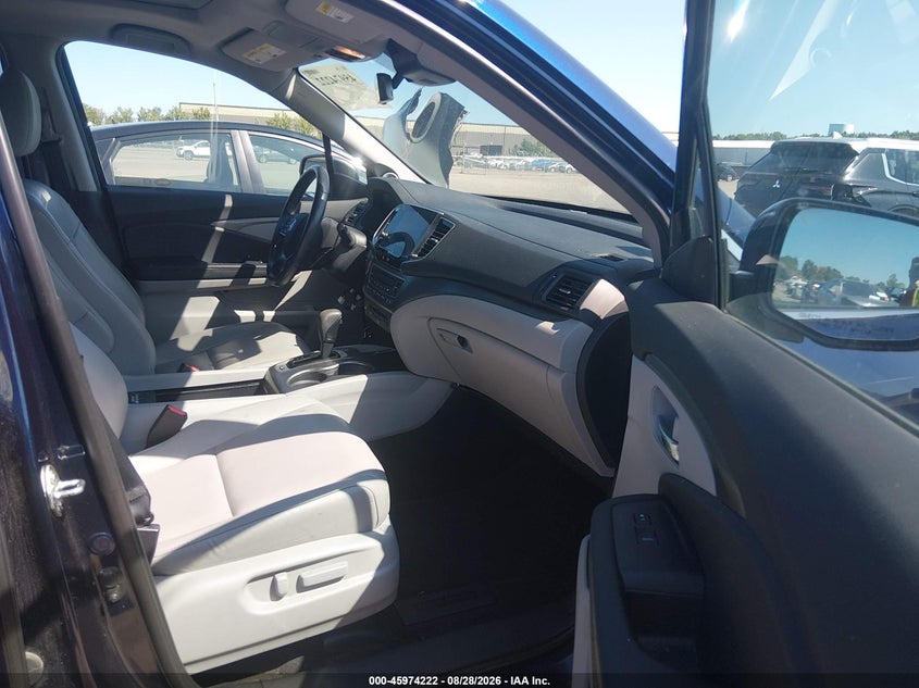 2019 HONDA PILOT auction photo 5