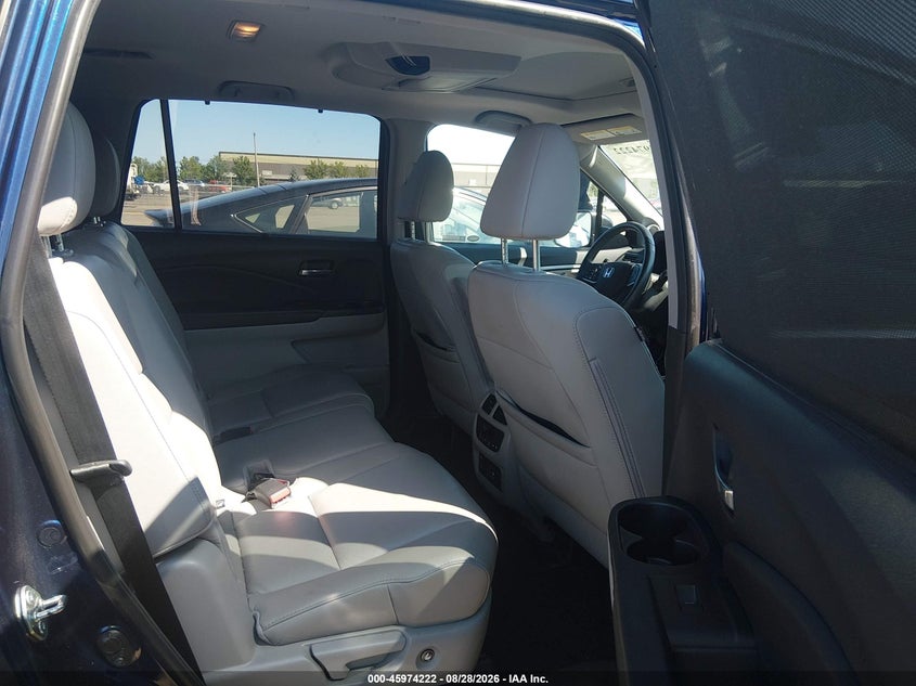 2019 HONDA PILOT auction photo 8