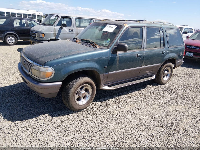1997 Mercury Mountaineer, Normal Wear & Tear, IAAI, VIN 4M2DU55P0VUJ09979 — photo 2