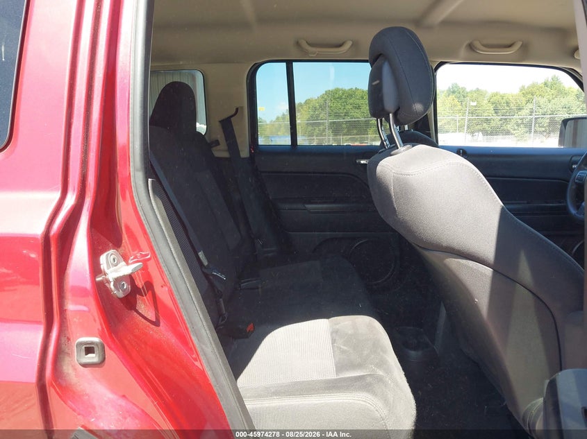 2012 JEEP PATRIOT auction photo 8