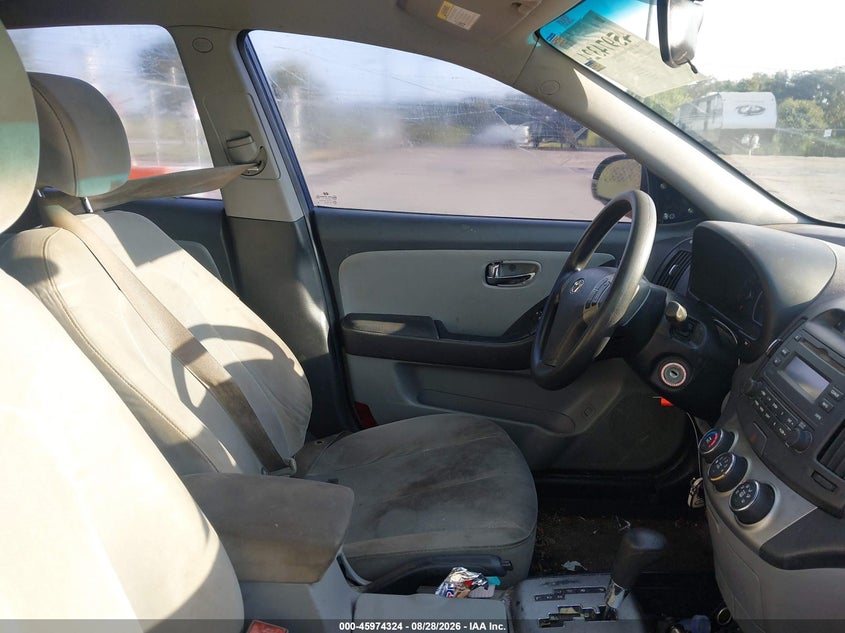 2010 HYUNDAI ELANTRA auction photo 5
